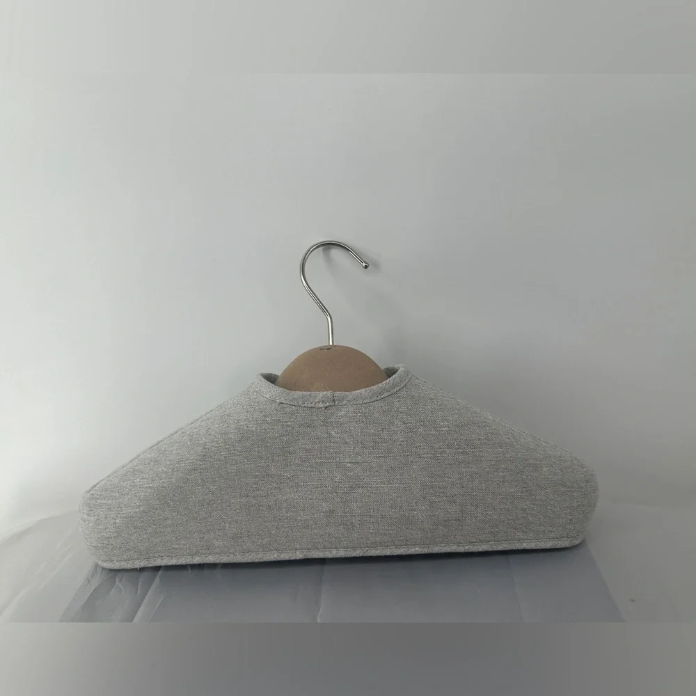 BRUNELLO CUCINELLI HANGER